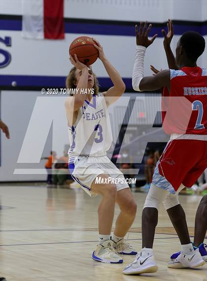 Thumbnail 3 in Hirschi @ Peaster photogallery.