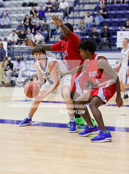 Thumbnail 3 in Hirschi @ Peaster photogallery.