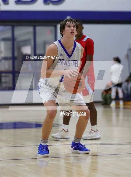 Thumbnail 3 in Hirschi @ Peaster photogallery.