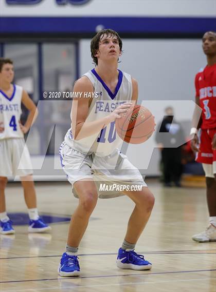 Thumbnail 2 in Hirschi @ Peaster photogallery.