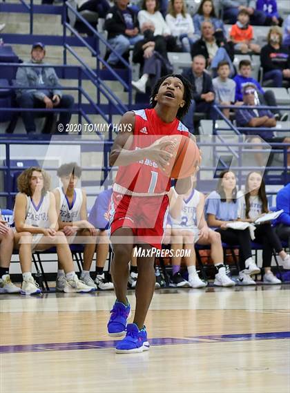 Thumbnail 3 in Hirschi @ Peaster photogallery.
