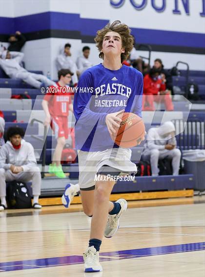 Thumbnail 1 in Hirschi @ Peaster photogallery.
