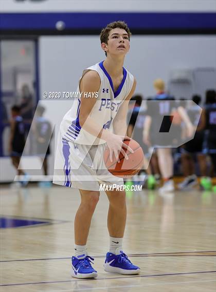 Thumbnail 2 in Hirschi @ Peaster photogallery.