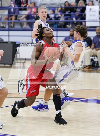 Thumbnail 1 in Hirschi @ Peaster photogallery.