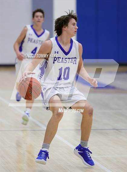 Thumbnail 3 in Hirschi @ Peaster photogallery.