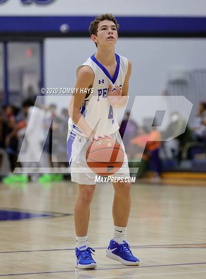 Thumbnail 1 in Hirschi @ Peaster photogallery.