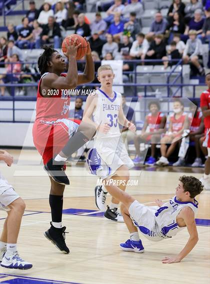 Thumbnail 1 in Hirschi @ Peaster photogallery.