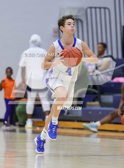 Thumbnail 3 in Hirschi @ Peaster photogallery.