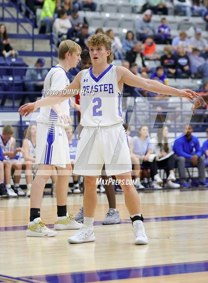 Thumbnail 1 in Hirschi @ Peaster photogallery.