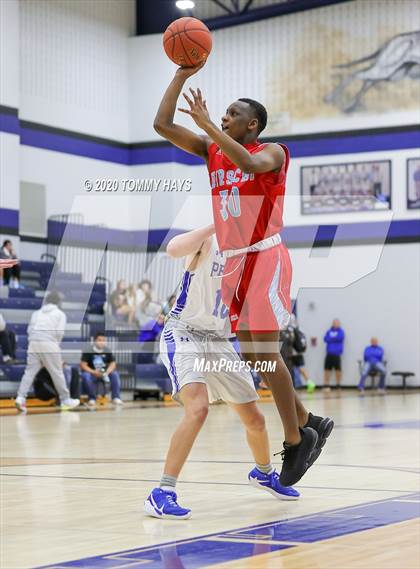 Thumbnail 1 in Hirschi @ Peaster photogallery.