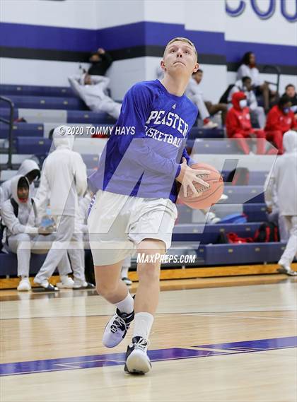 Thumbnail 2 in Hirschi @ Peaster photogallery.