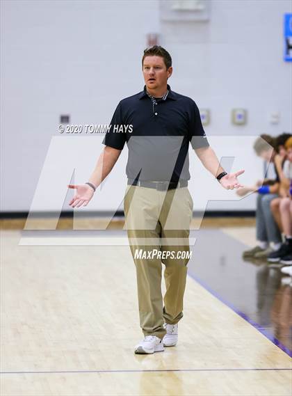Thumbnail 1 in Hirschi @ Peaster photogallery.