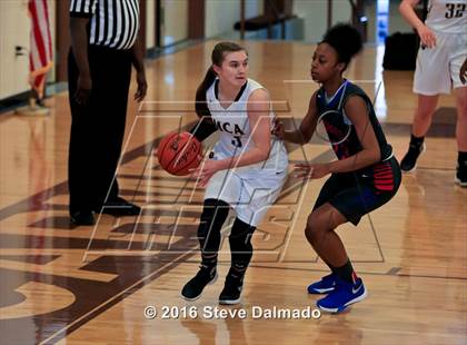 Thumbnail 2 in Evangel vs Mt. Carmel (LHSAA Class 5A 1st Round Playoff) photogallery.