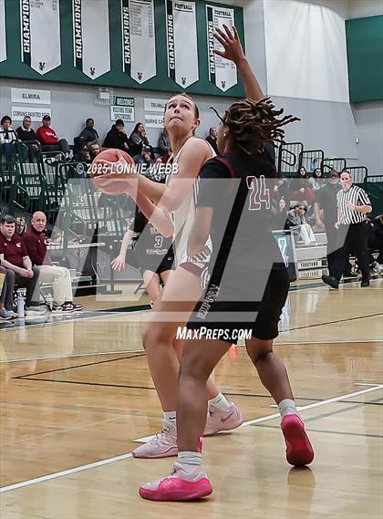 Thumbnail 3 in Elmira vs. Albertus Magnus (NYSPHSAA Class AAA Regional Semifinal) photogallery.