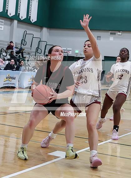 Thumbnail 3 in Elmira vs. Albertus Magnus (NYSPHSAA Class AAA Regional Semifinal) photogallery.