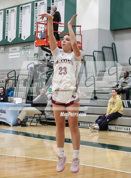Thumbnail 2 in Elmira vs. Albertus Magnus (NYSPHSAA Class AAA Regional Semifinal) photogallery.