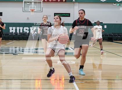 Thumbnail 2 in Elmira vs. Albertus Magnus (NYSPHSAA Class AAA Regional Semifinal) photogallery.