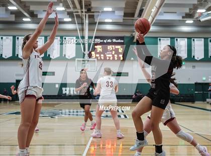 Thumbnail 2 in Elmira vs. Albertus Magnus (NYSPHSAA Class AAA Regional Semifinal) photogallery.