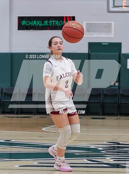 Thumbnail 1 in Elmira vs. Albertus Magnus (NYSPHSAA Class AAA Regional Semifinal) photogallery.