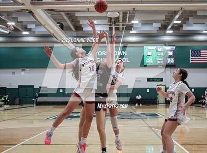 Thumbnail 1 in Elmira vs. Albertus Magnus (NYSPHSAA Class AAA Regional Semifinal) photogallery.