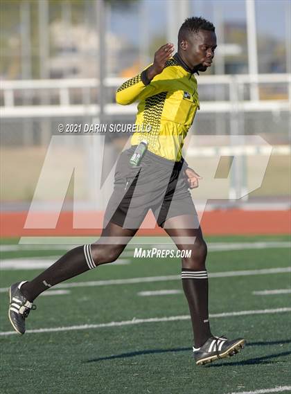 Thumbnail 3 in Brophy College Prep vs. San Luis (AIA 6A Final) photogallery.