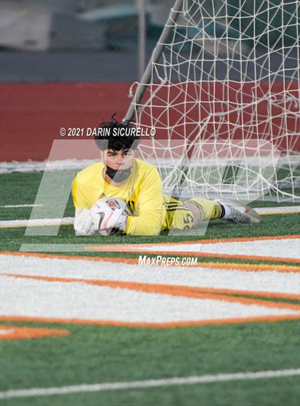 Thumbnail 3 in Brophy College Prep vs. San Luis (AIA 6A Final) photogallery.