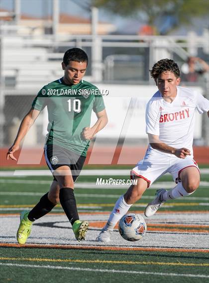 Thumbnail 1 in Brophy College Prep vs. San Luis (AIA 6A Final) photogallery.