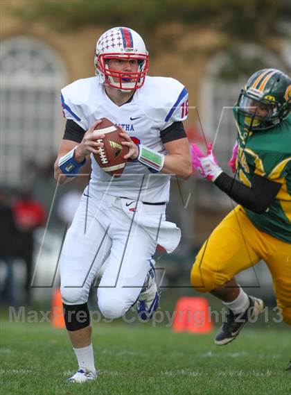Thumbnail 1 in DeMatha @ Archbishop Carroll photogallery.