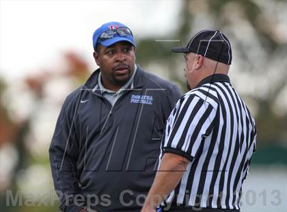 Thumbnail 3 in DeMatha @ Archbishop Carroll photogallery.