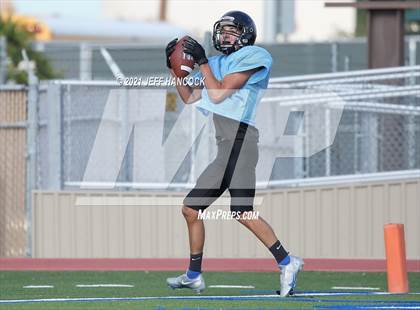 Thumbnail 2 in Harlan @ Reagan [Ronald] (Scrimmage) photogallery.
