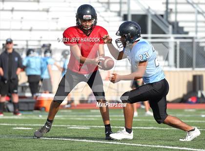 Thumbnail 3 in Harlan @ Reagan [Ronald] (Scrimmage) photogallery.