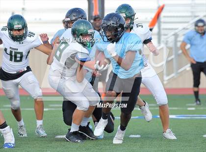 Thumbnail 3 in Harlan @ Reagan [Ronald] (Scrimmage) photogallery.