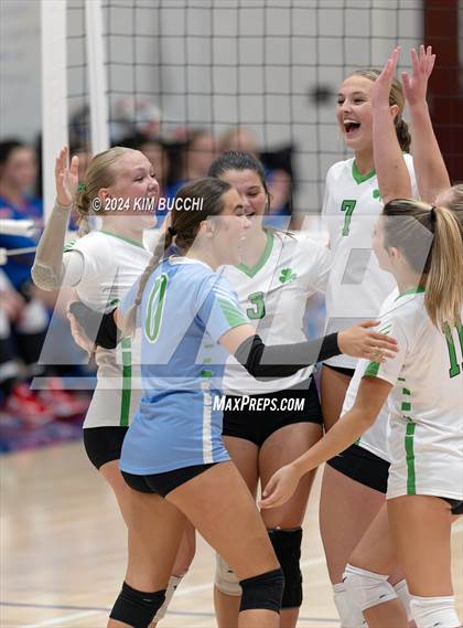 Thumbnail 1 in Charleston Catholic @ Hoover photogallery.