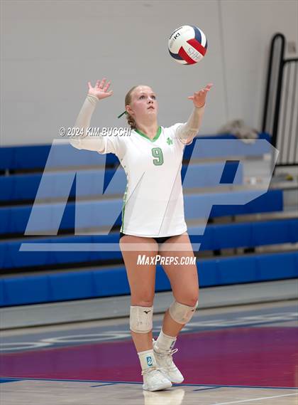 Thumbnail 1 in Charleston Catholic @ Hoover photogallery.