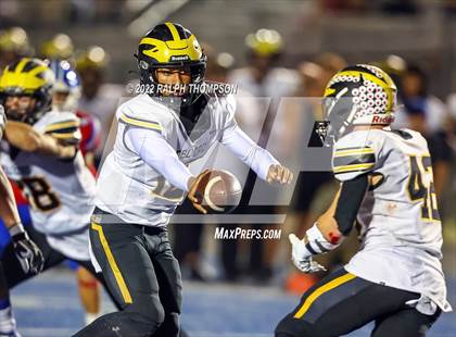 Thumbnail 1 in Del Oro @ Folsom photogallery.