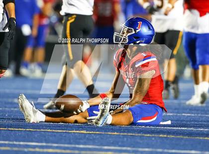 Thumbnail 1 in Del Oro @ Folsom photogallery.
