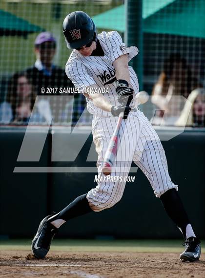 Thumbnail 2 in Harvard-Westlake vs  Newbury Park photogallery.