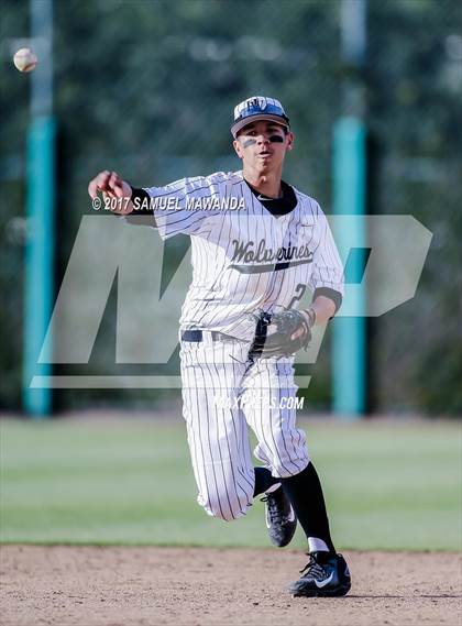 Thumbnail 2 in Harvard-Westlake vs  Newbury Park photogallery.