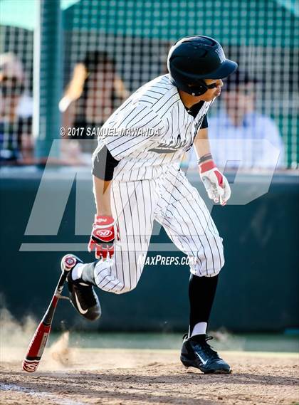 Thumbnail 3 in Harvard-Westlake vs  Newbury Park photogallery.
