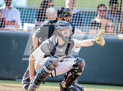 Thumbnail 2 in Harvard-Westlake vs  Newbury Park photogallery.