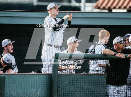 Thumbnail 2 in Harvard-Westlake vs  Newbury Park photogallery.