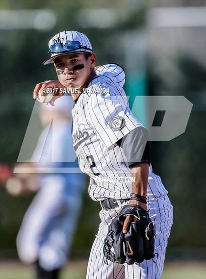 Thumbnail 2 in Harvard-Westlake vs  Newbury Park photogallery.