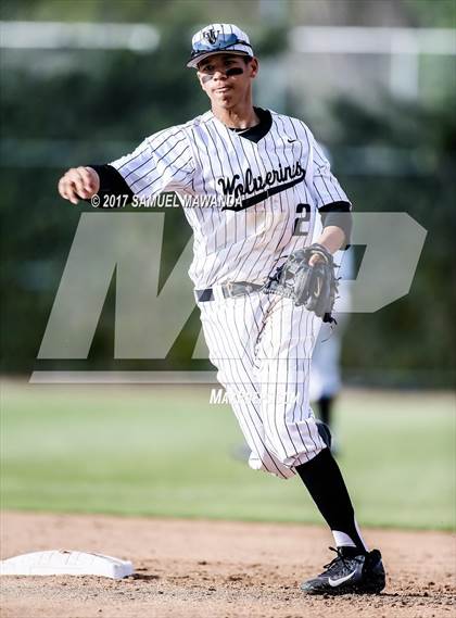 Thumbnail 2 in Harvard-Westlake vs  Newbury Park photogallery.
