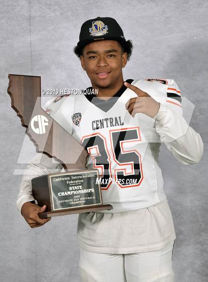 Thumbnail 1 in Central (CIF State D1-AA Awards) photogallery.