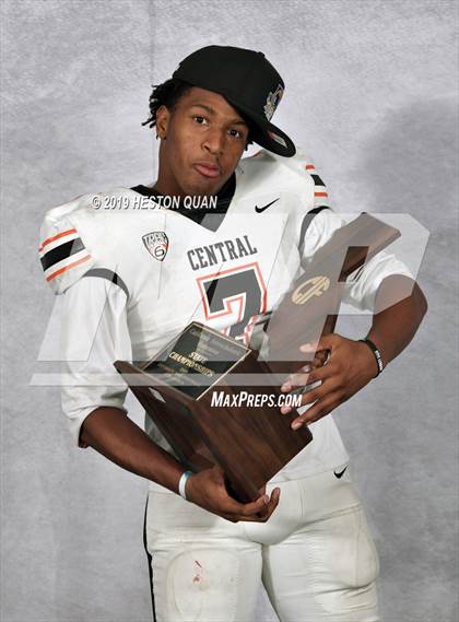 Thumbnail 2 in Central (CIF State D1-AA Awards) photogallery.