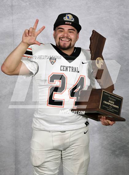 Thumbnail 3 in Central (CIF State D1-AA Awards) photogallery.