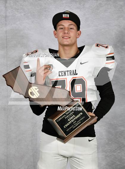 Thumbnail 1 in Central (CIF State D1-AA Awards) photogallery.