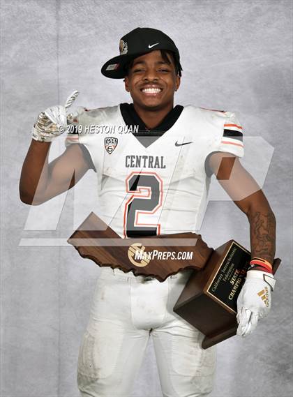 Thumbnail 2 in Central (CIF State D1-AA Awards) photogallery.