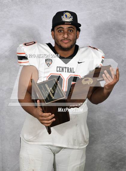 Thumbnail 2 in Central (CIF State D1-AA Awards) photogallery.
