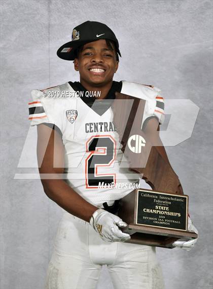 Thumbnail 1 in Central (CIF State D1-AA Awards) photogallery.